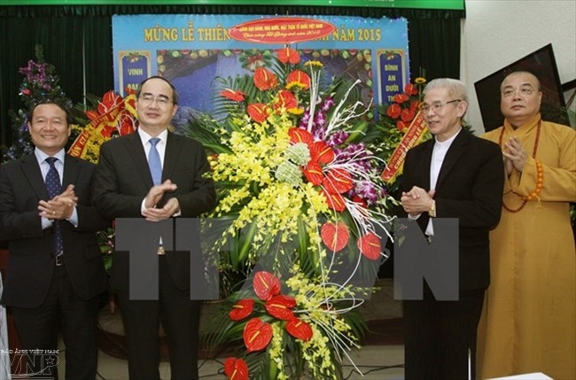 Chủ tịch Ủy ban Trung ương Mặt trận Tổ quốc thăm chúc mừng Ủy ban Đoàn kết Công giáo Việt Nam - ảnh 1
